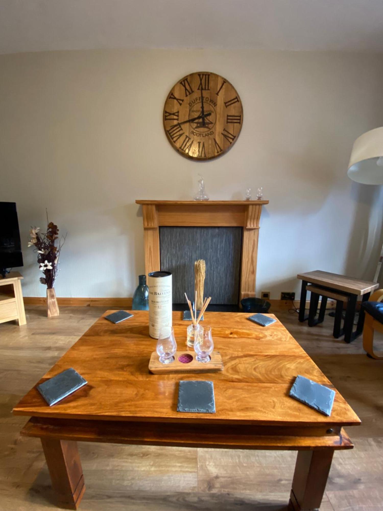 Lyngarrie Villa Dufftown Eksteriør billede