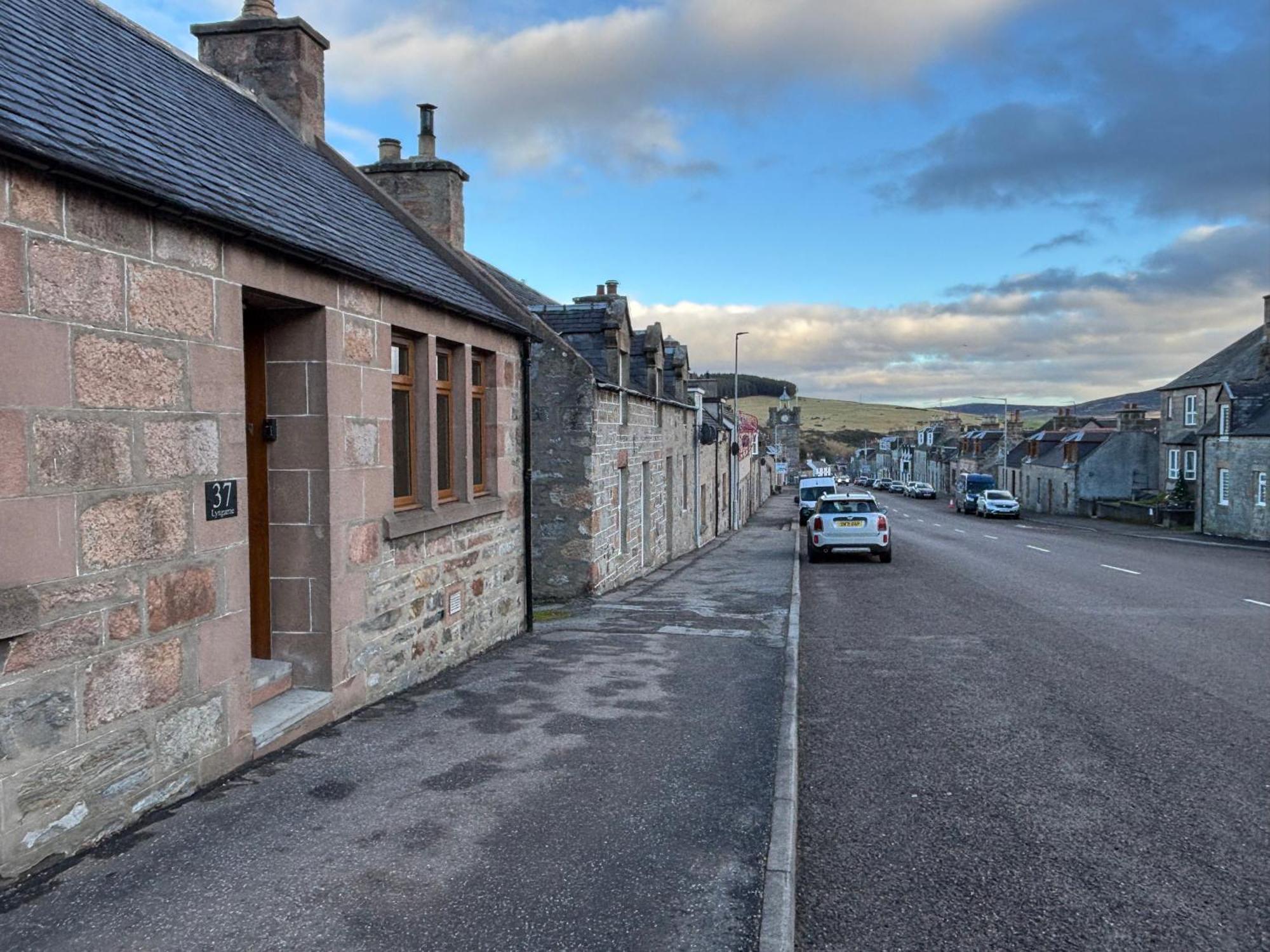 Lyngarrie Villa Dufftown Eksteriør billede